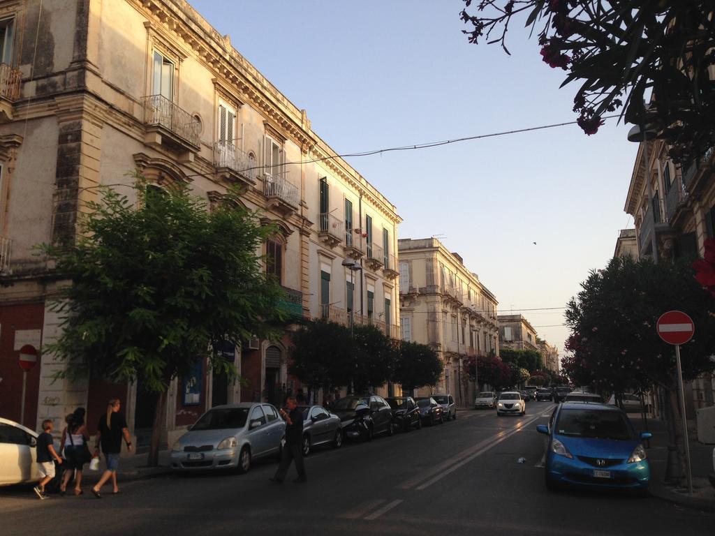 דירות סירקוזה Casa Luthi מראה חיצוני תמונה